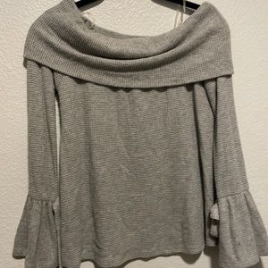 Off the shoulder long sleeve blouse